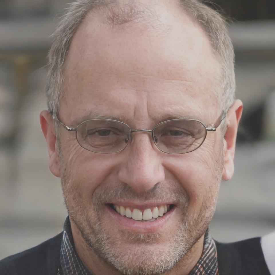 Miguel Torres - Consultor